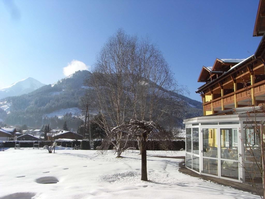Alpenhof Brixen Hotel Brixen im Thale Exterior photo